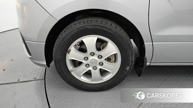 Hyundai The New Grand Starex id 4225442 из Кореи 15