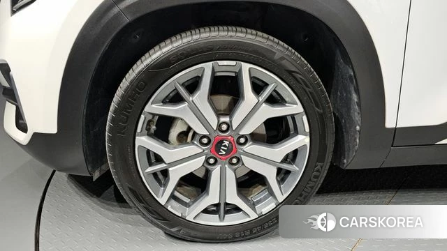 Kia Seltos id 4397170 из Кореи 28