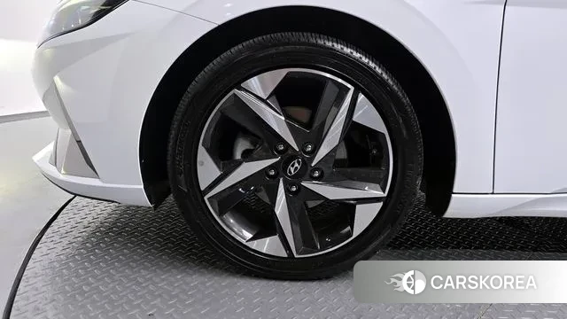 Hyundai Avante (CN7) id 3044747 из Кореи 15