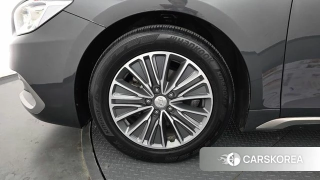 Hyundai Grandeur IG Hybrid id 3861395 из Кореи 15