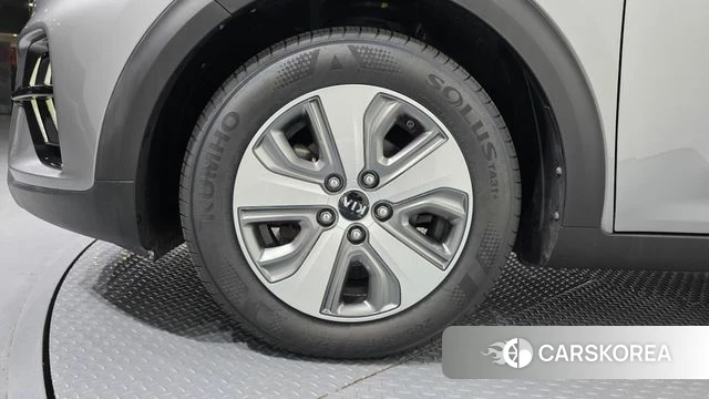 Kia The New Niro id 4490599 из Кореи 15
