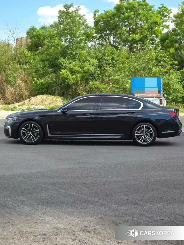 BMW 7 series 2022 Черный из Китая, фото 5