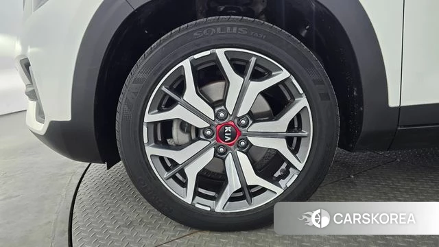 Kia Seltos id 4268080 из Кореи 15