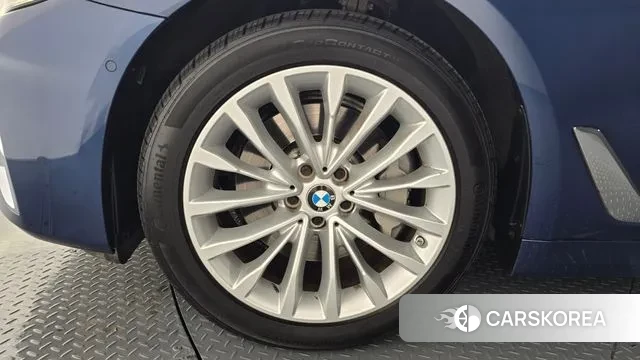 BMW 5 Series (G30) id 3361953 из Кореи 15