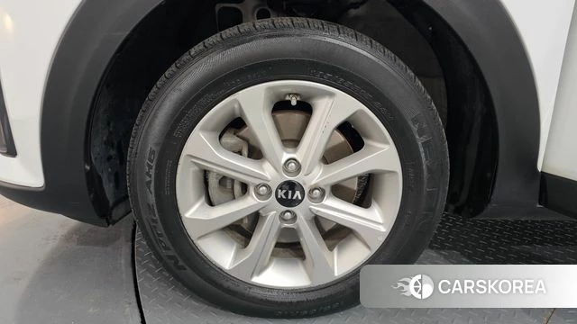 Kia Stonic id 3808059 из Кореи 15