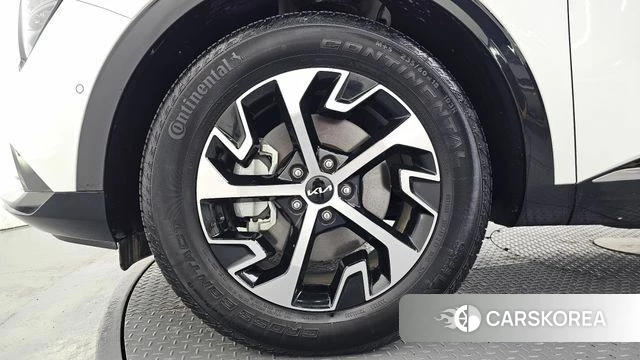 Kia Sportage 5th Generation Hybrid id 4921689 из Кореи 33