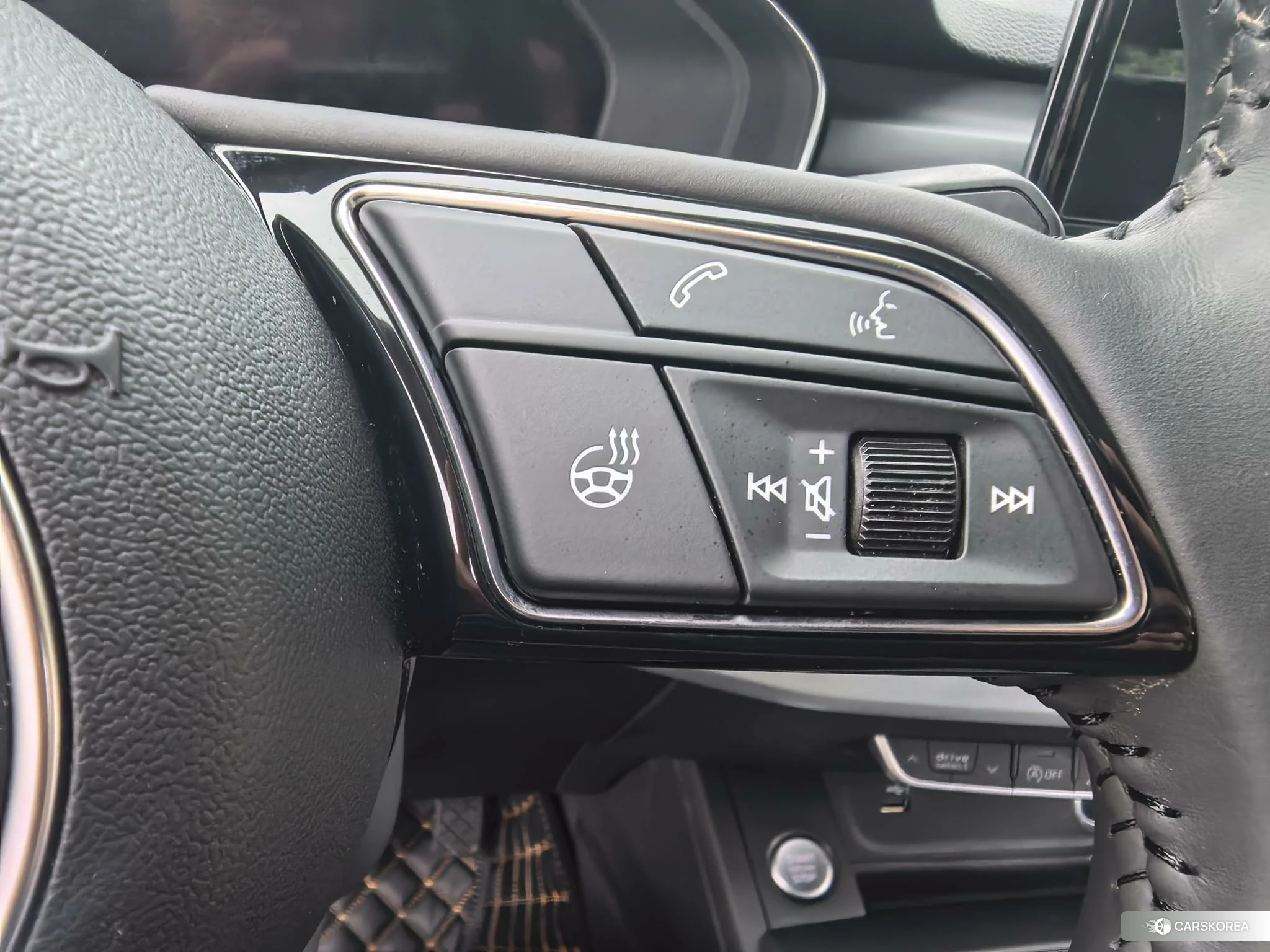 Audi A4L id 4461426 из Китая 20
