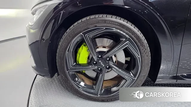 Kia EV6 id 3342079 из Кореи 15