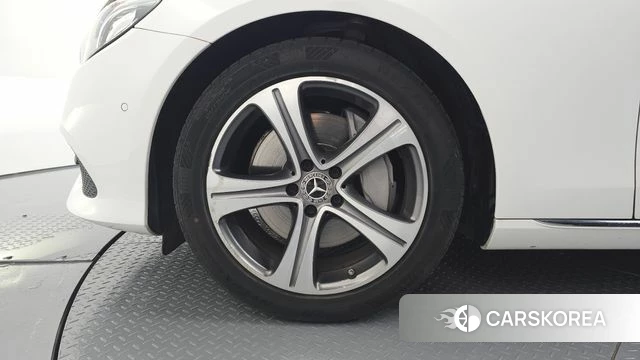 Mercedes-Benz E-Class W213 id 4642854 из Кореи 15