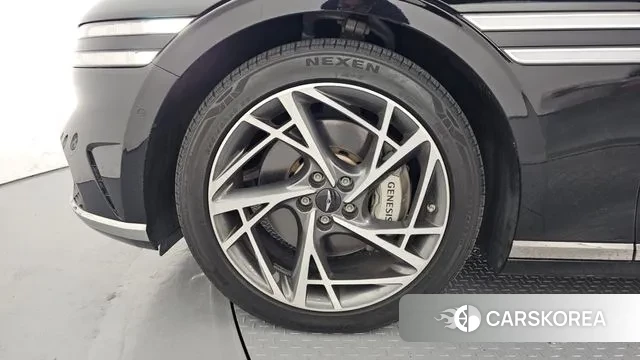 Genesis G90 (RS4) id 3492864 из Кореи 15