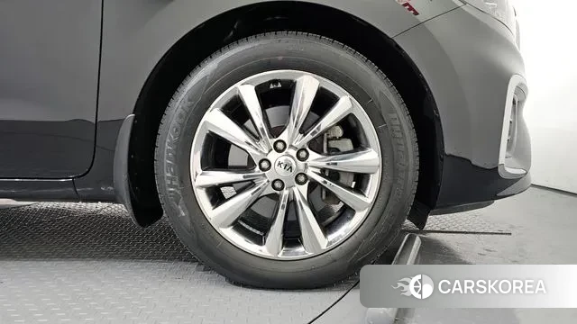 Kia The New Carnival id 3578638 из Кореи 15