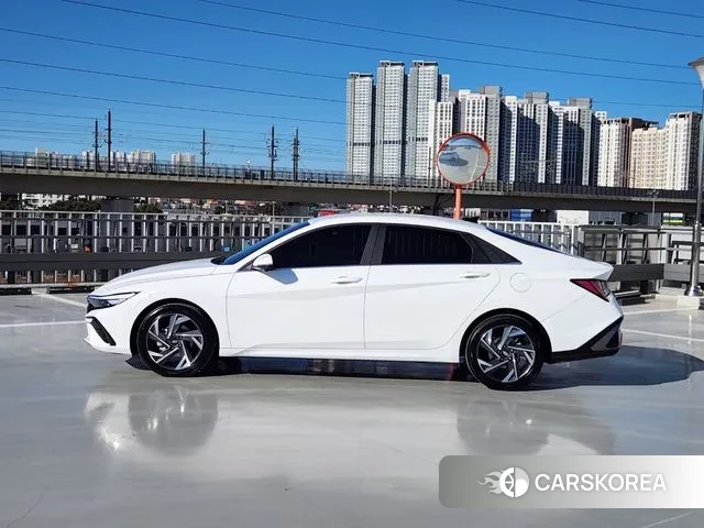 Hyundai The New Avante (CN7) id 3560653 из Кореи 15