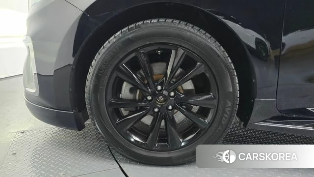 Kia The New Carnival id 4363066 из Кореи 25