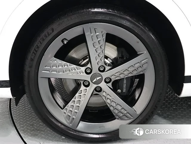 Genesis GV70 id 3483625 из Кореи 15