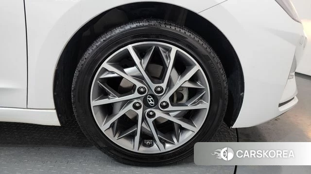 Hyundai The New Avante AD id 3807752 из Кореи 15