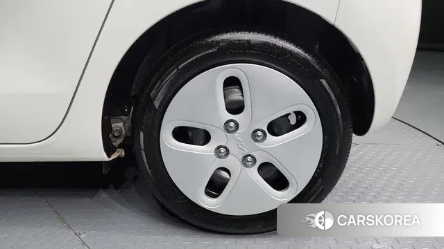 Kia The New Kia Ray id 3591063 из Кореи 15