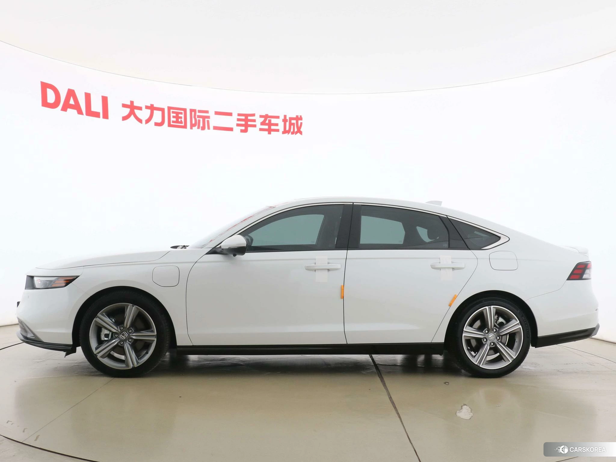 Honda Accord PHEV id 4487299 из Китая 11