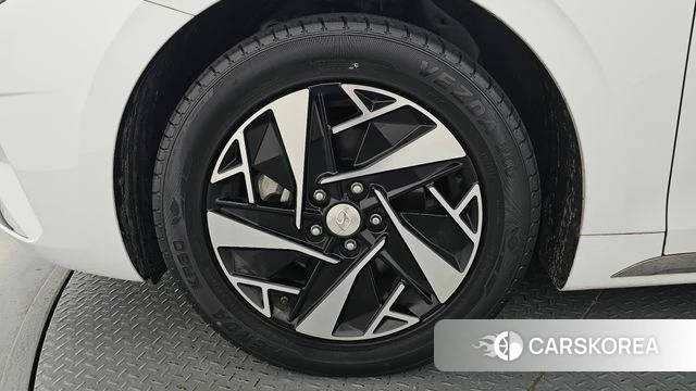 Hyundai The New Grandeur IG Hybrid id 4657133 из Кореи 28