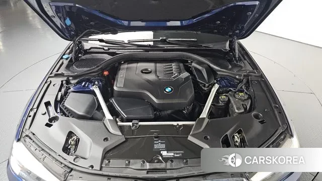 BMW 5 Series (G30) id 3356524 из Кореи 15