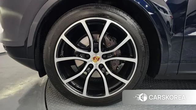 Porsche Cayenne (PO536) id 3759776 из Кореи 15