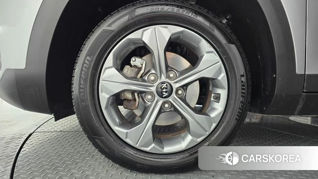 Kia Seltos id 4769739 из Кореи 15