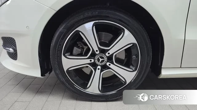 Mercedes-Benz B-Class W246 id 3754681 из Кореи 15