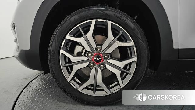 Kia Seltos id 4894060 из Кореи 29