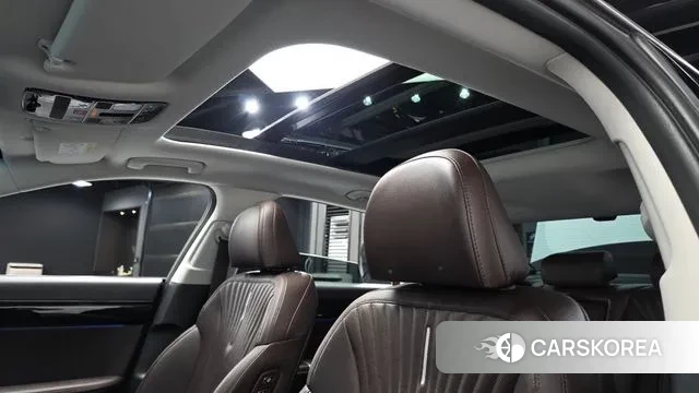 Hyundai Grandeur (GN7) id 3758798 из Кореи 15