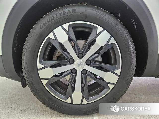 Peugeot 5008 second generation id 4223492 из Кореи 15