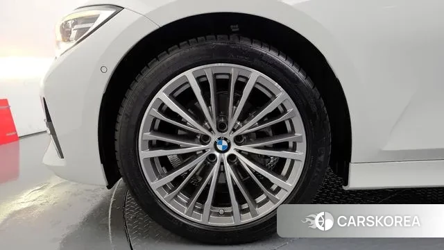 BMW 3 Series (G20) id 3328775 из Кореи 15