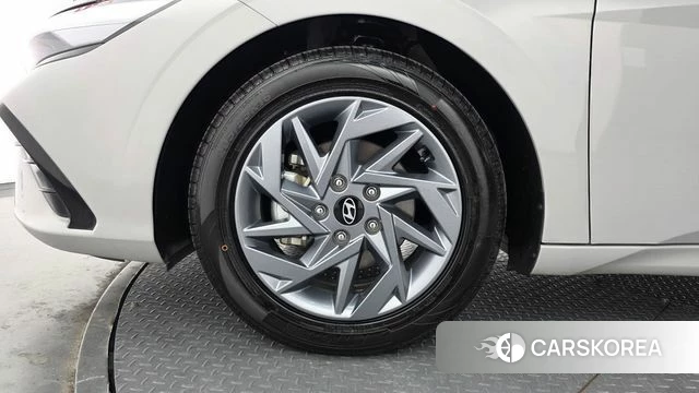 Hyundai The New Avante (CN7) id 3793015 из Кореи 15
