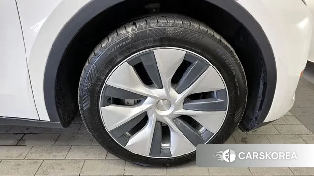 Tesla Model Y id 3539591 из Кореи 15