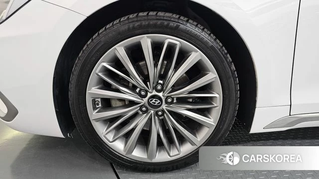 Hyundai Grandeur IG id 4203900 из Кореи 37