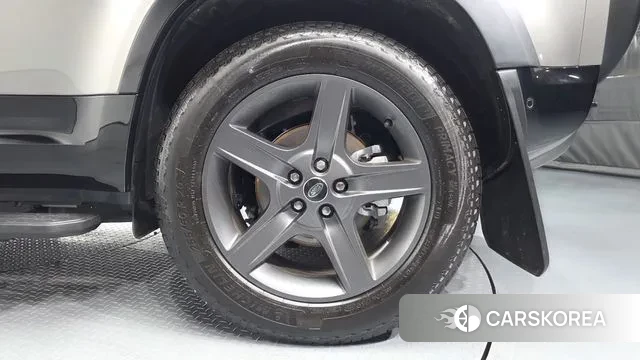 Land Rover Defender (L663) id 3706450 из Кореи 15