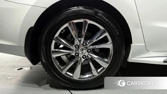 Kia The New Carnival id 3698501 из Кореи 15