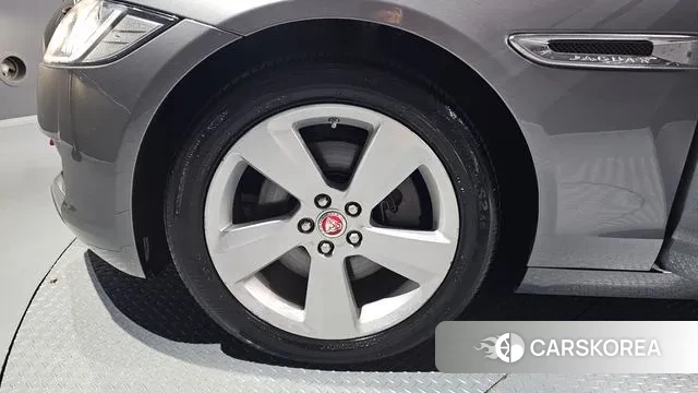 Jaguar XF (X260) id 2961828 из Кореи 15