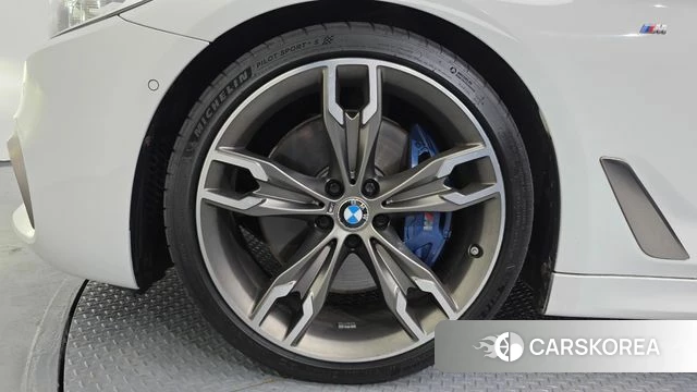 BMW 5 Series (G30) id 4581840 из Кореи 30