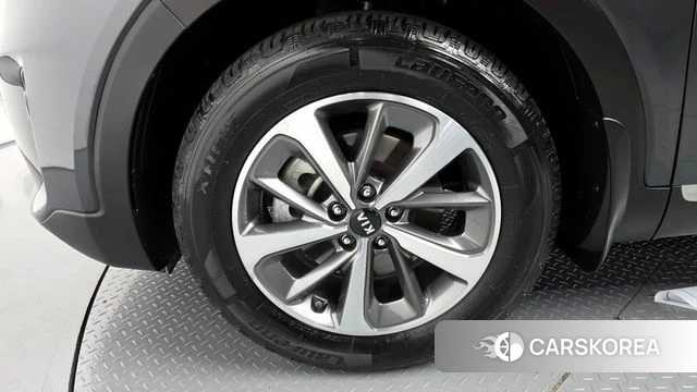 Kia The New Sorento id 4232909 из Кореи 25