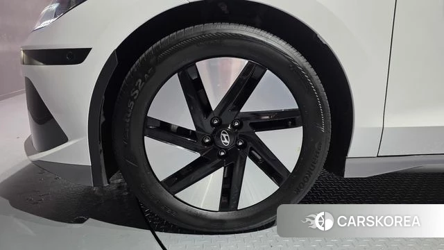 Hyundai Ionic 6 id 4500194 из Кореи 15
