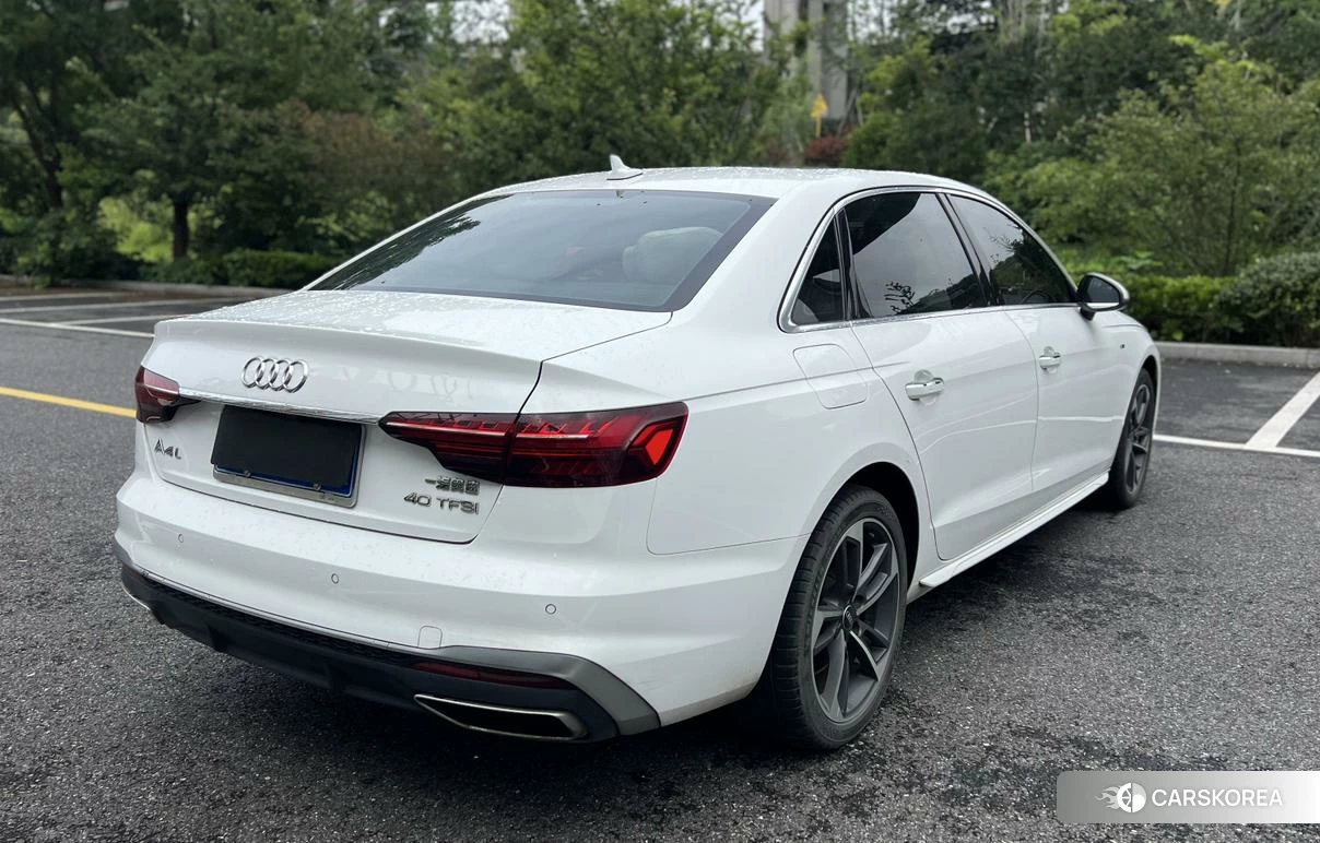 Audi A4L 2021 Белый из Китая, фото 5