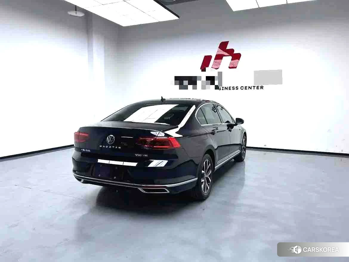 Volkswagen Magotan 2021 Черный из Китая, фото 5
