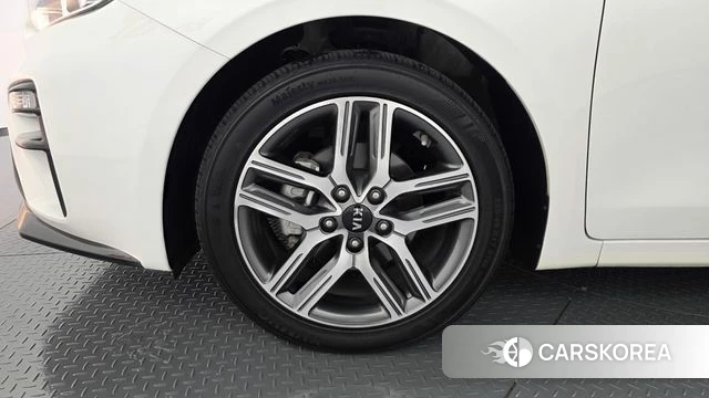 Kia Come New K3 id 4581925 из Кореи 25