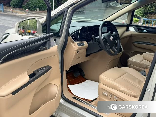 Buick GL8 id 4209937 из Китая 18