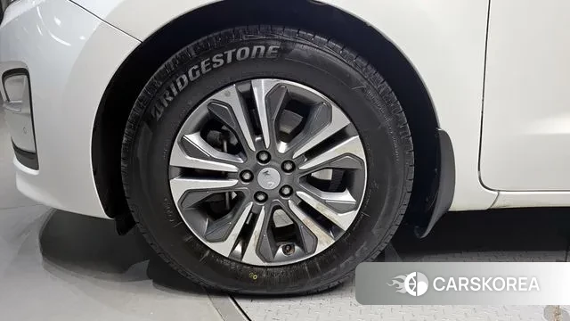 Kia The New Carnival id 3557673 из Кореи 15