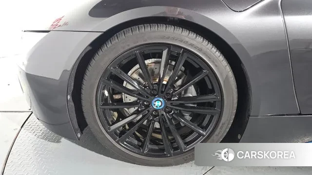 BMW i8 id 3033769 из Кореи 15