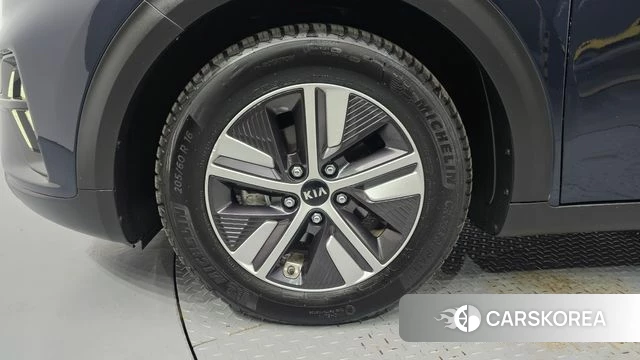 Kia The New Niro id 4619982 из Кореи 15