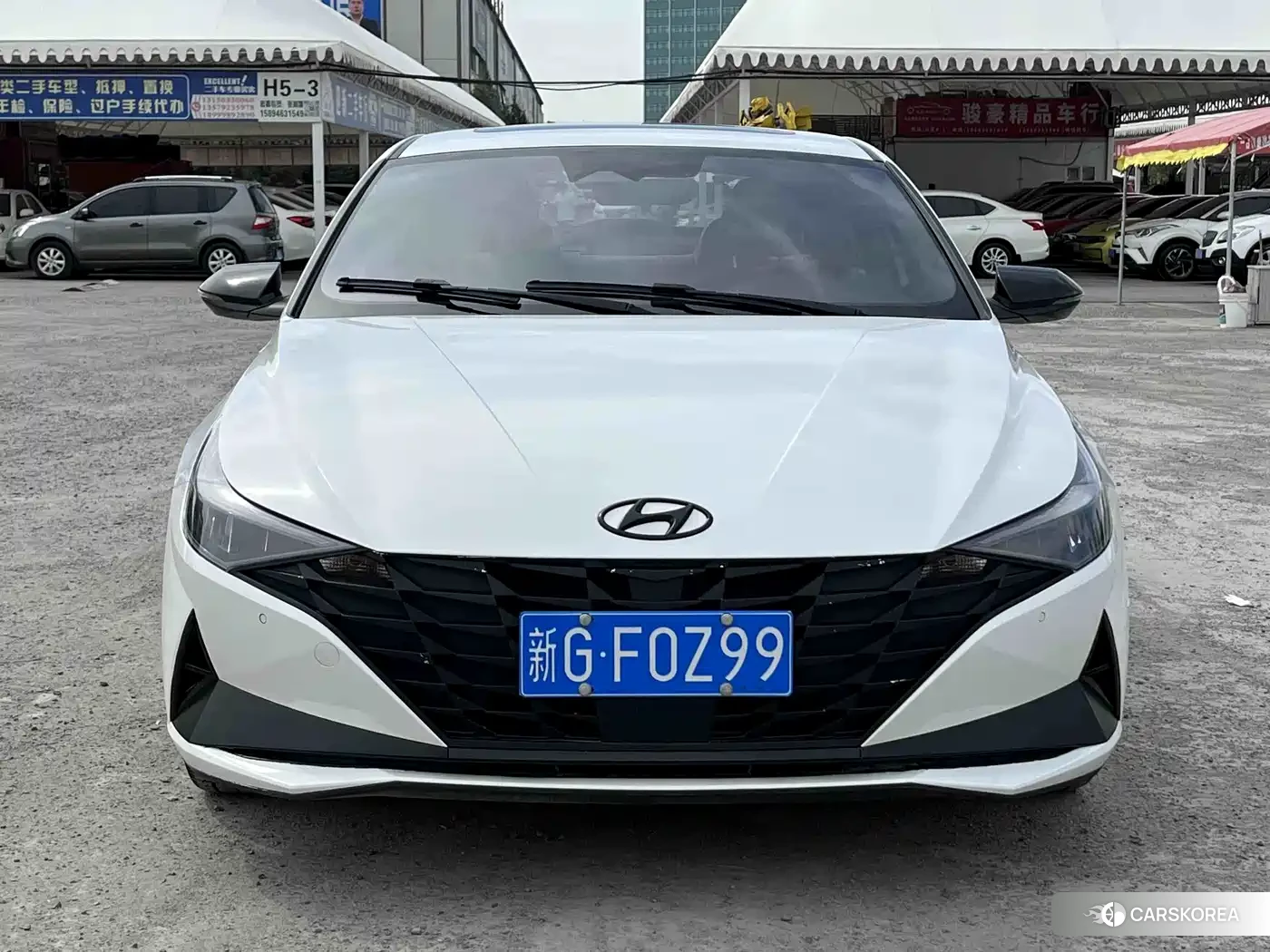 Hyundai Elantra 2023 Белый из Китая, фото 5