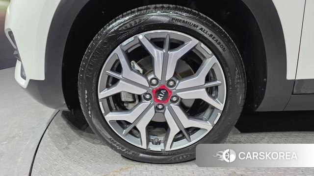 Kia Seltos id 3861012 из Кореи 15