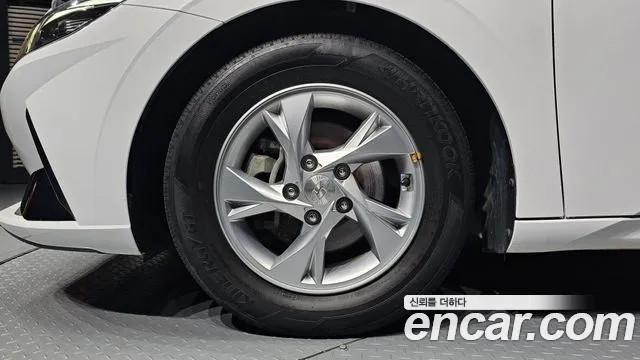 Hyundai Avante (CN7) id 2833702 из Кореи 15