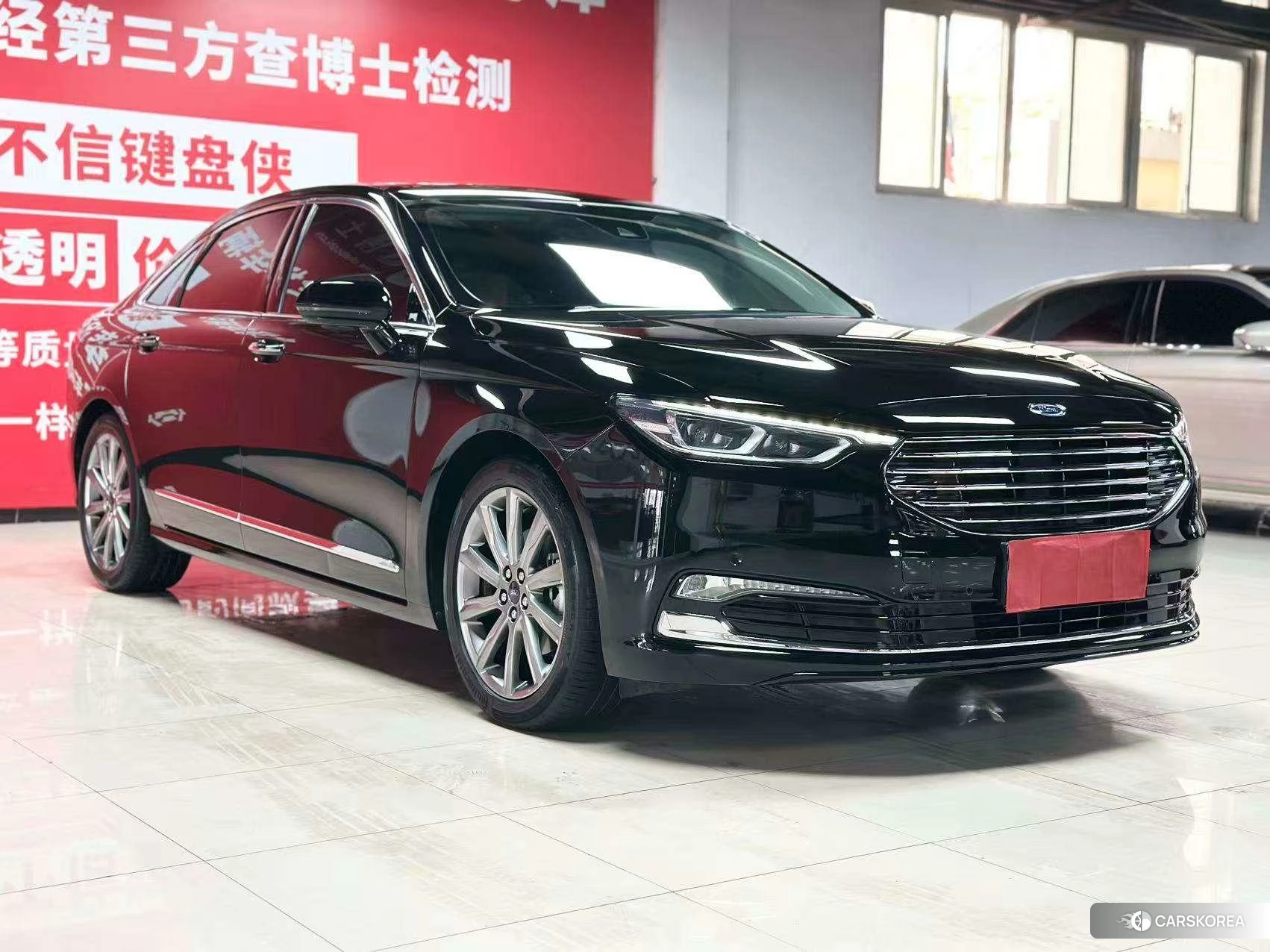 Ford Taurus 2019 Черный из Китая, фото 5